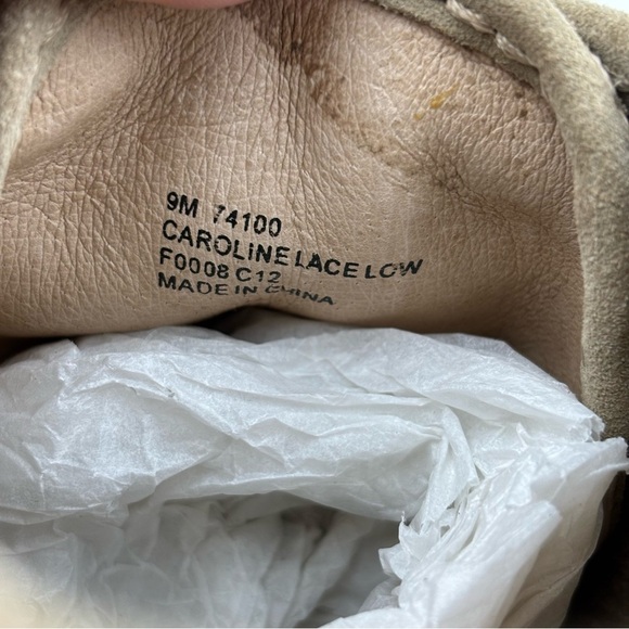 Frye Tan Wedge Booties with Moccasin Design
Size 9 Woman’s - Picture 12 of 13